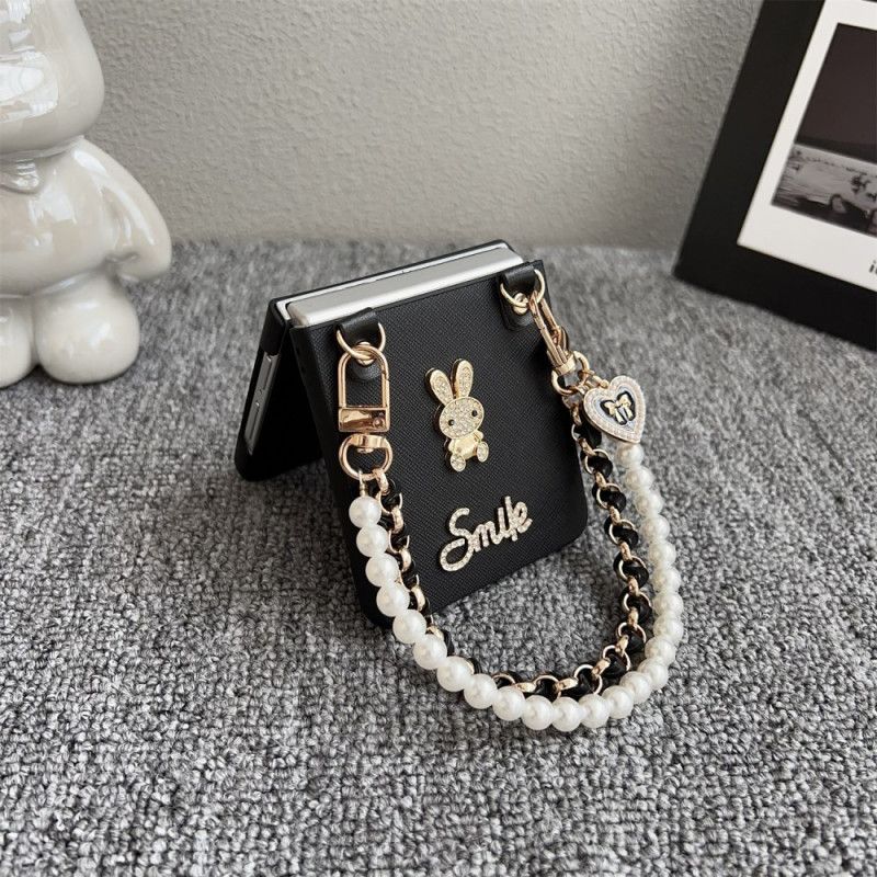 Coque Samsung Galaxy Z Flip 7 Lapin Smile avec Bracelet